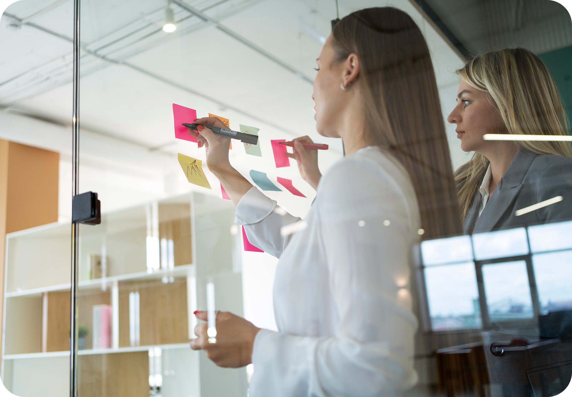Asistente virtual para atención al usuario